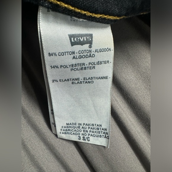 Like new Levi’s skinny jeans size 3S - Picture 9 of 14